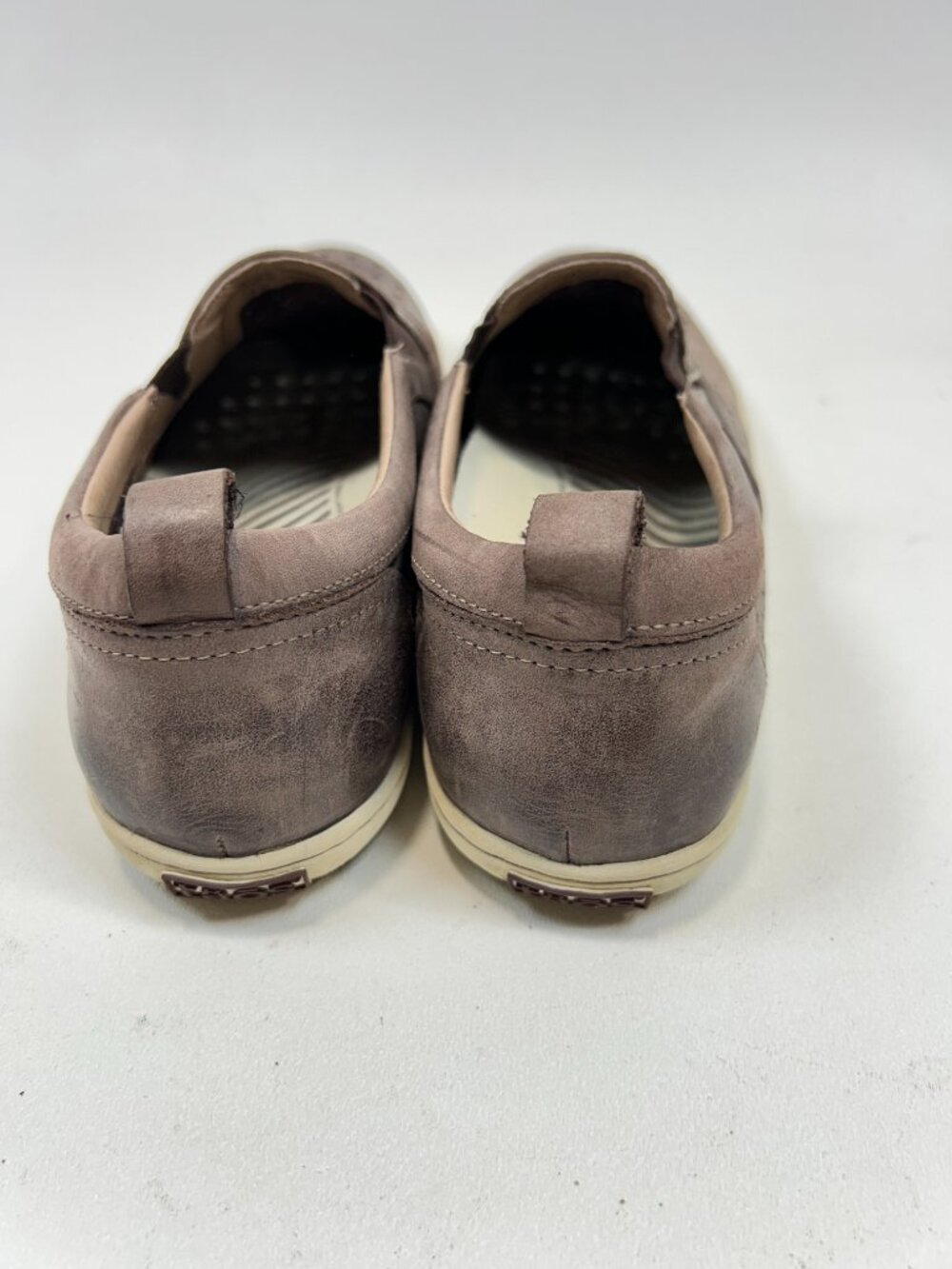 TAOS Court Shoes Slip-On Size 9 Brown Leather Sneakers Loafers - Picture 4 of 10
